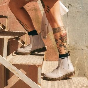 Dr Martens Chelsea Boot